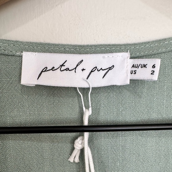 Petal & Pup NWT Sage Green Linen Midi Wrap Dress Flutter Sleeves Size 2 - Picture 5 of 7